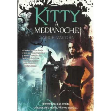 Kitty a medianoche