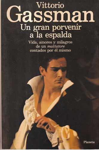 Un gran porvenir a la espalda